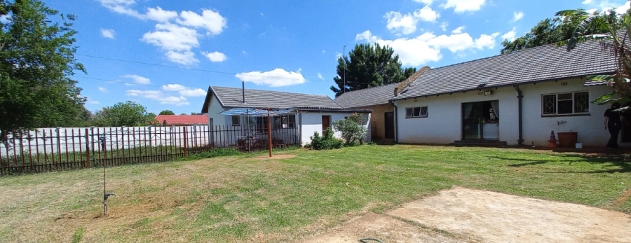 3 Bedroom Property for Sale in Adamayview North West